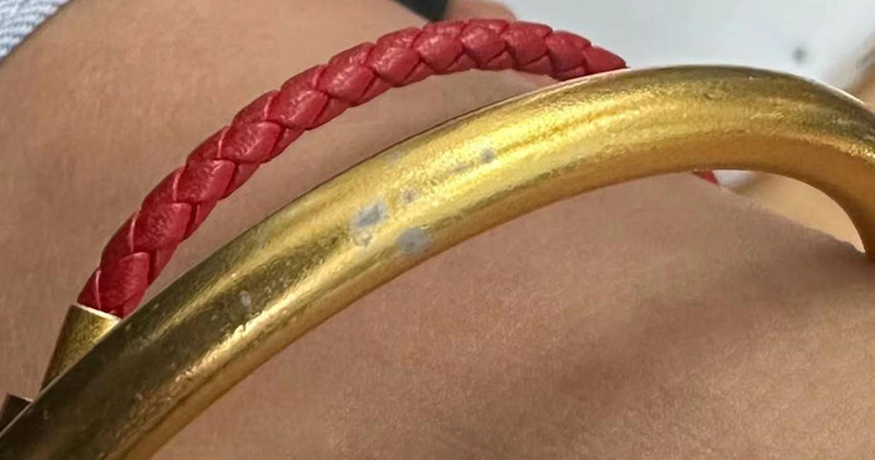 黄金饰品为什么会变色.jpg
